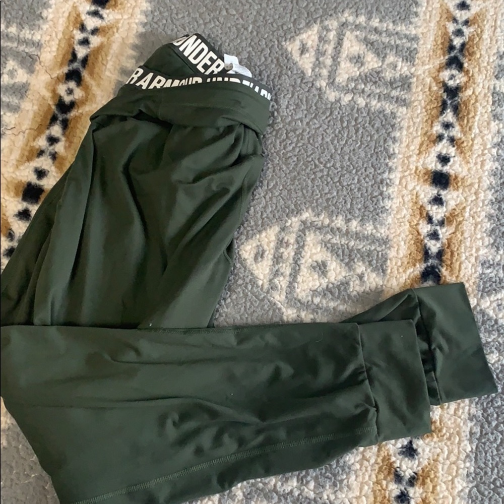 Olive green Under Armour joggers